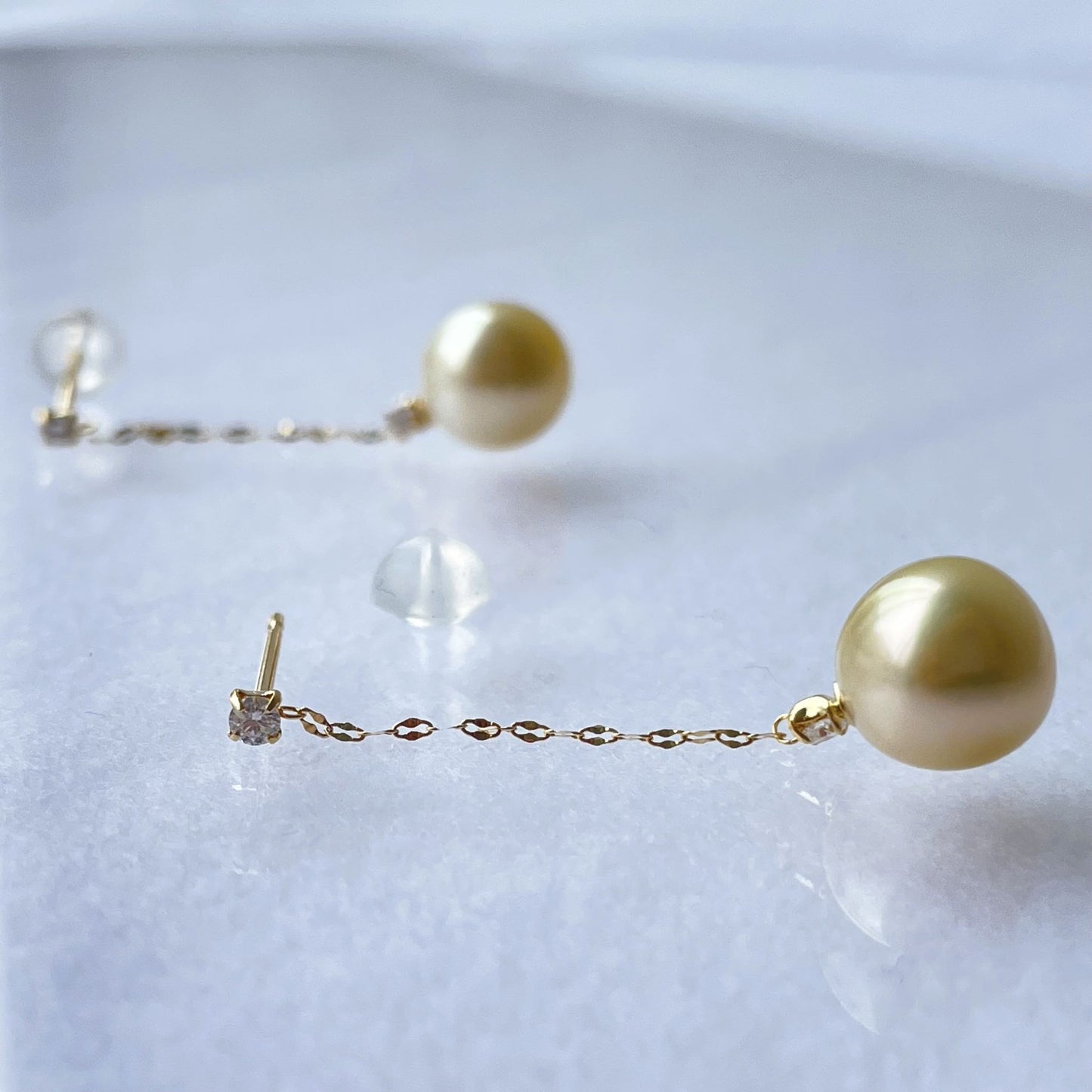 南洋パールチェーンブラピアス