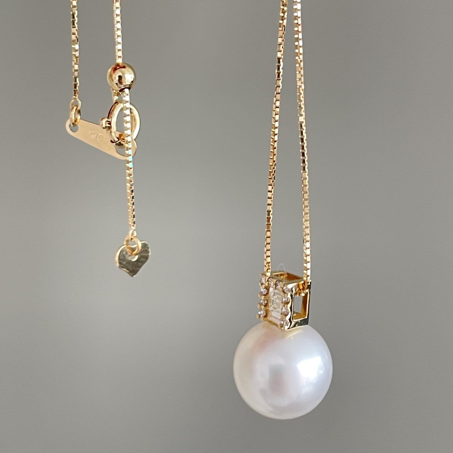 白蝶ペンダント/ダイヤ0.10ct