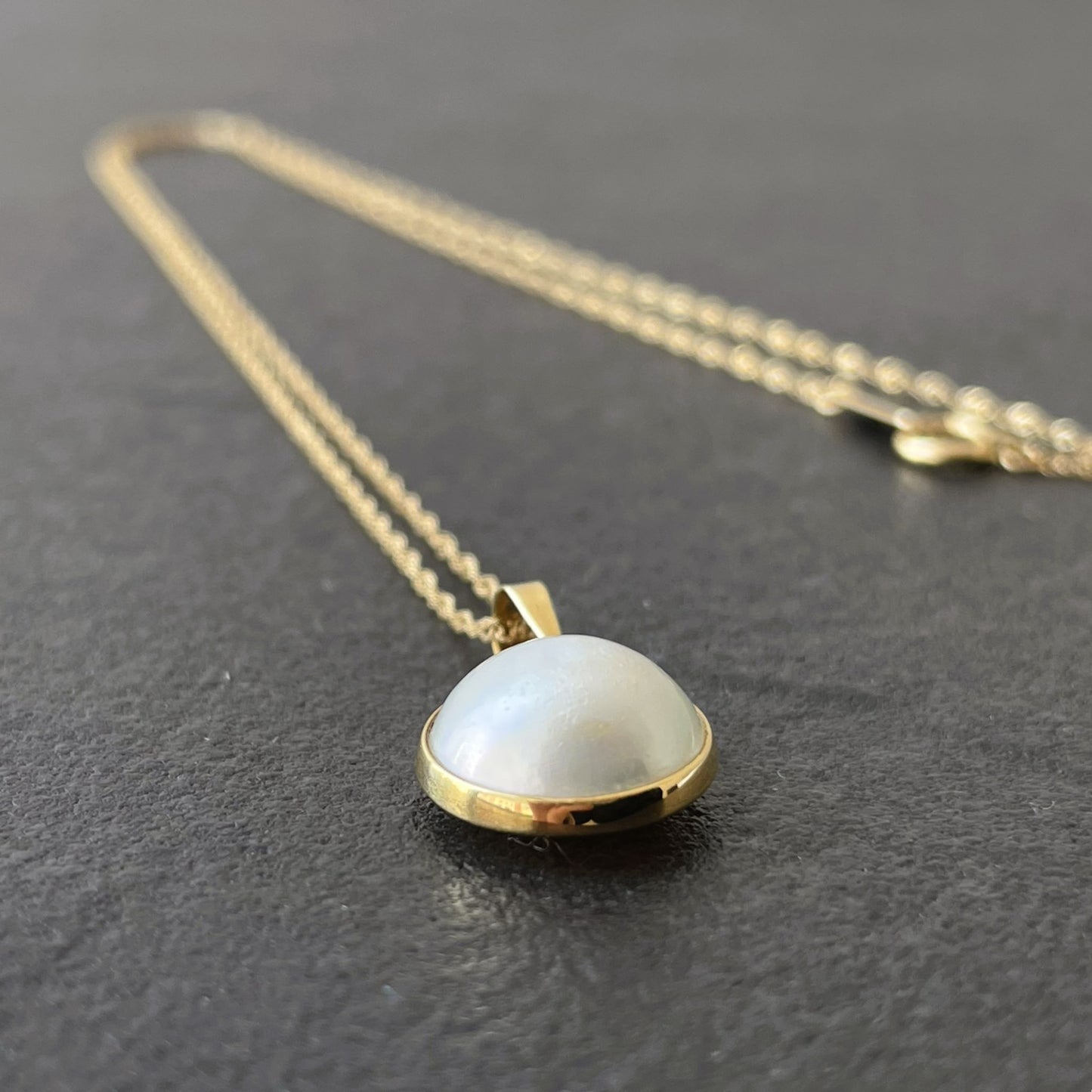 マベパールペンダント/スクリューチェーン