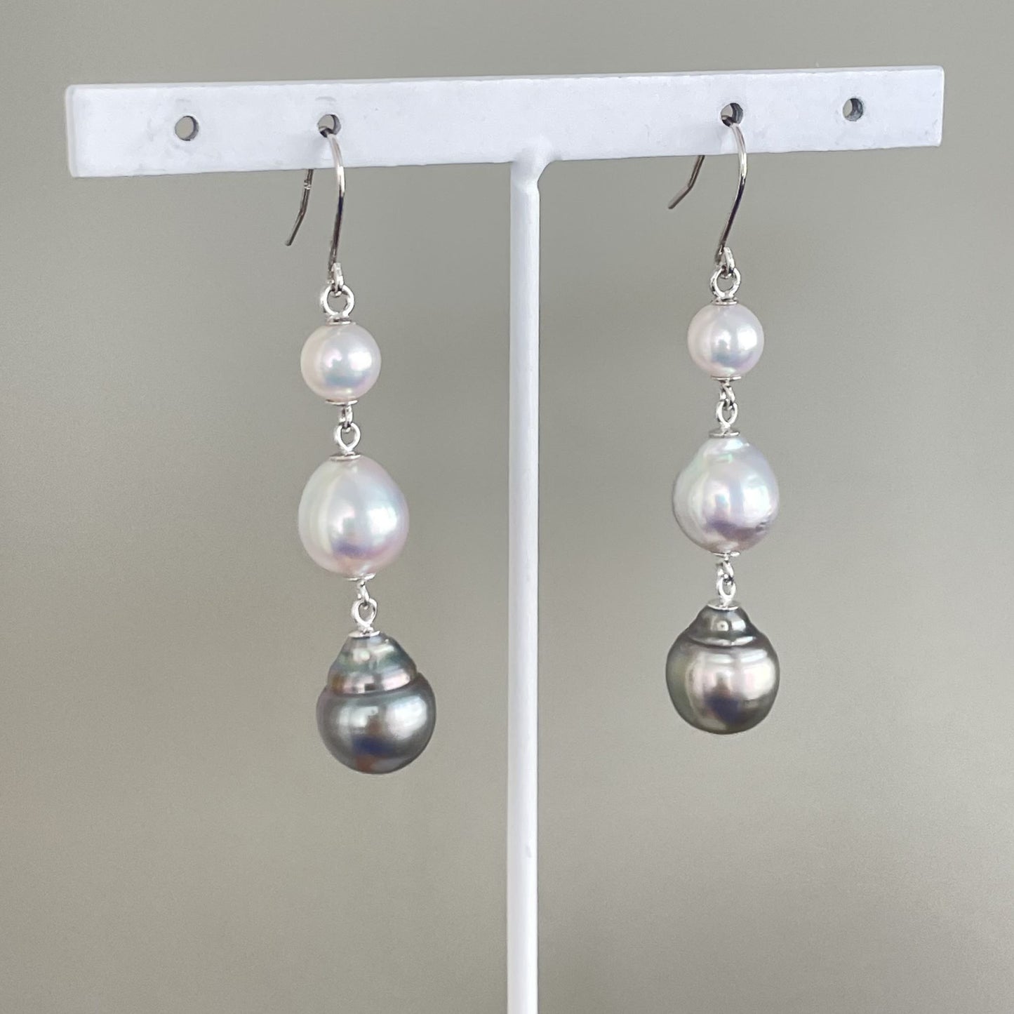 黒蝶&アコヤフックピアス/3pcs/NB珠