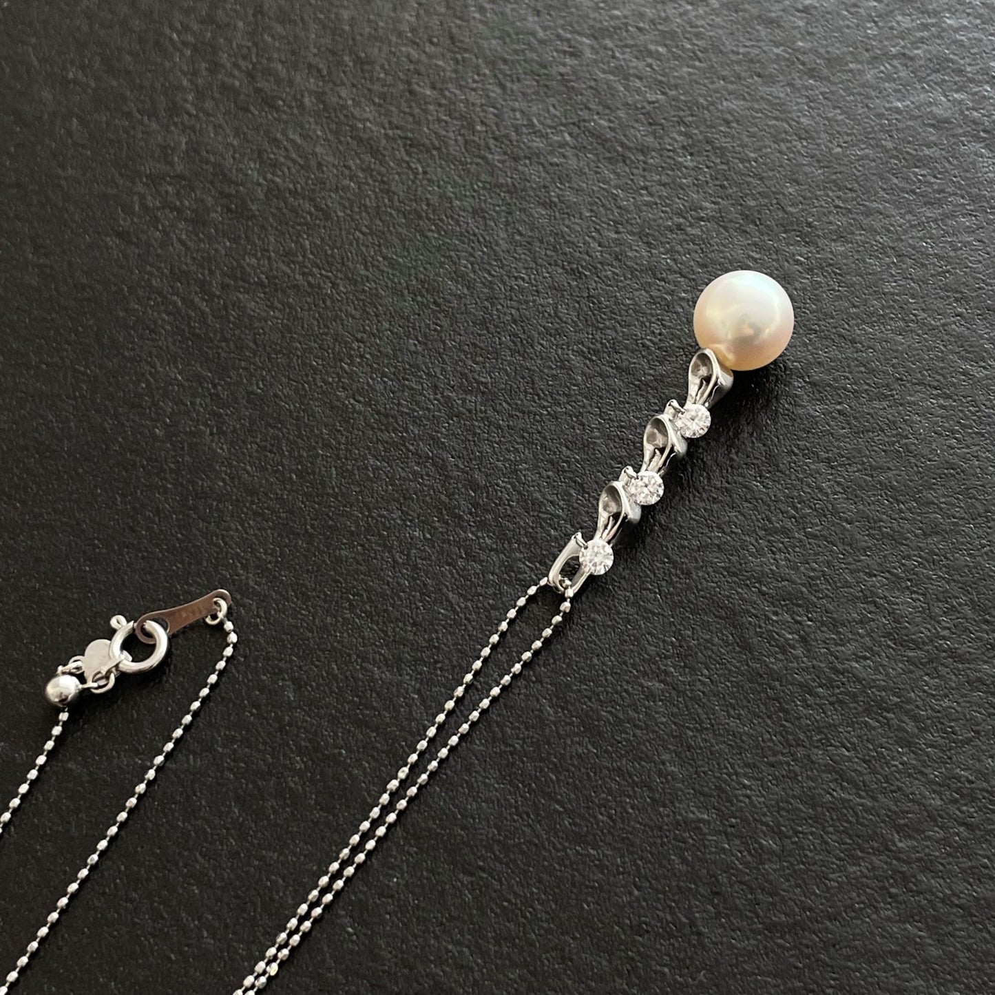 アコヤペンダント/レーザーホールダイヤ