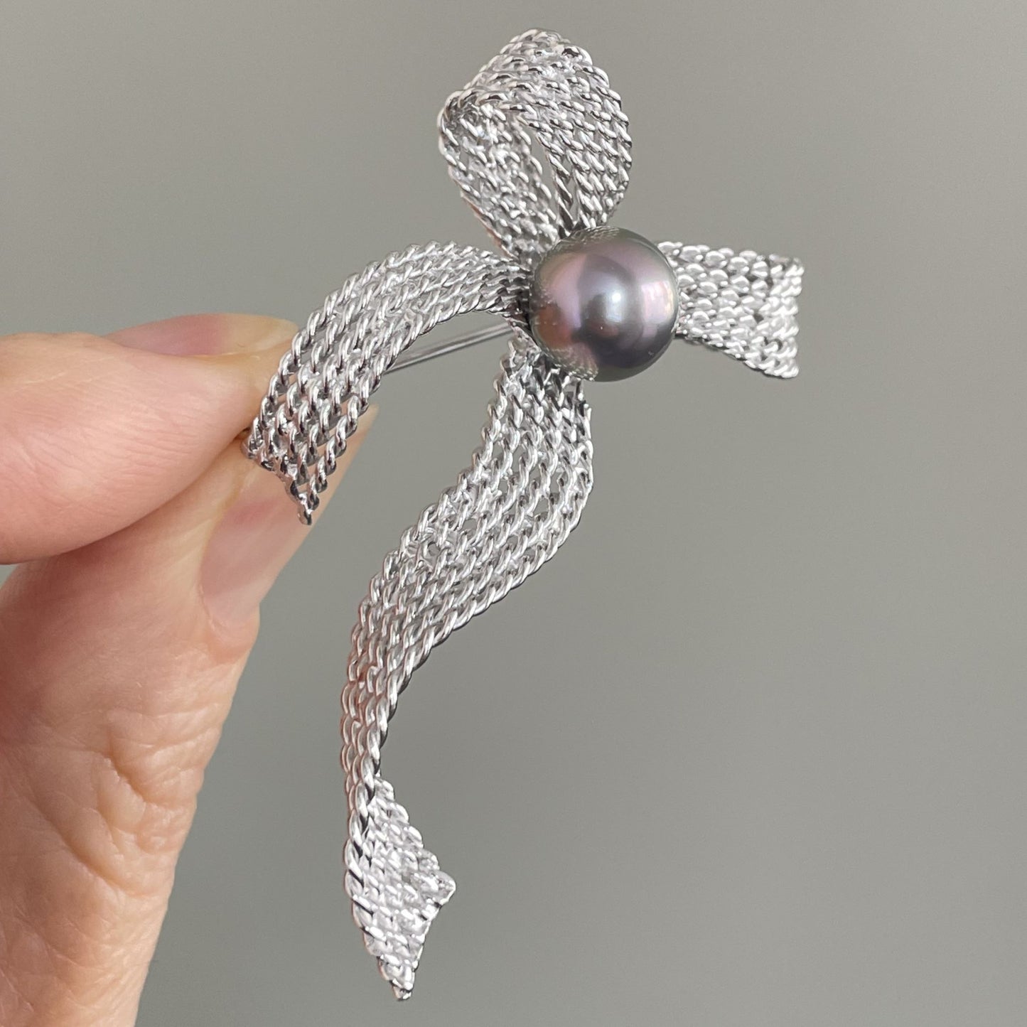 黒蝶パールブローチ/リボン型