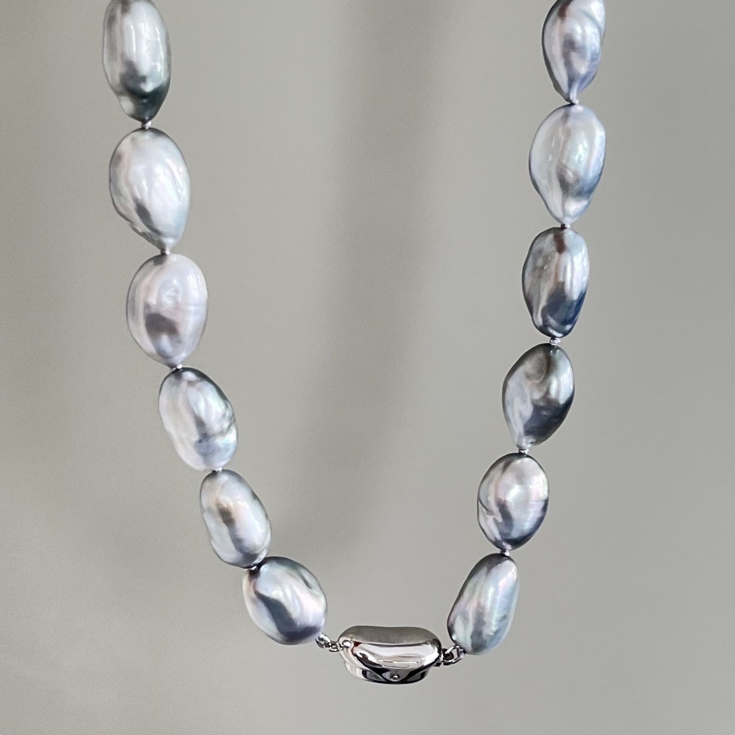 黒蝶パールネックレス/Ocean Blue鑑別/バロック