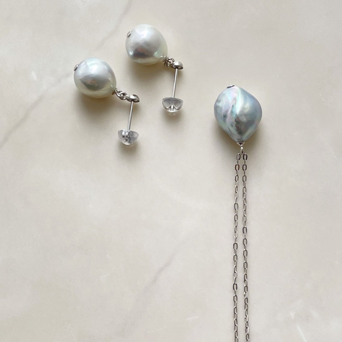 アコヤパールペンダント/Natural Blueバロック