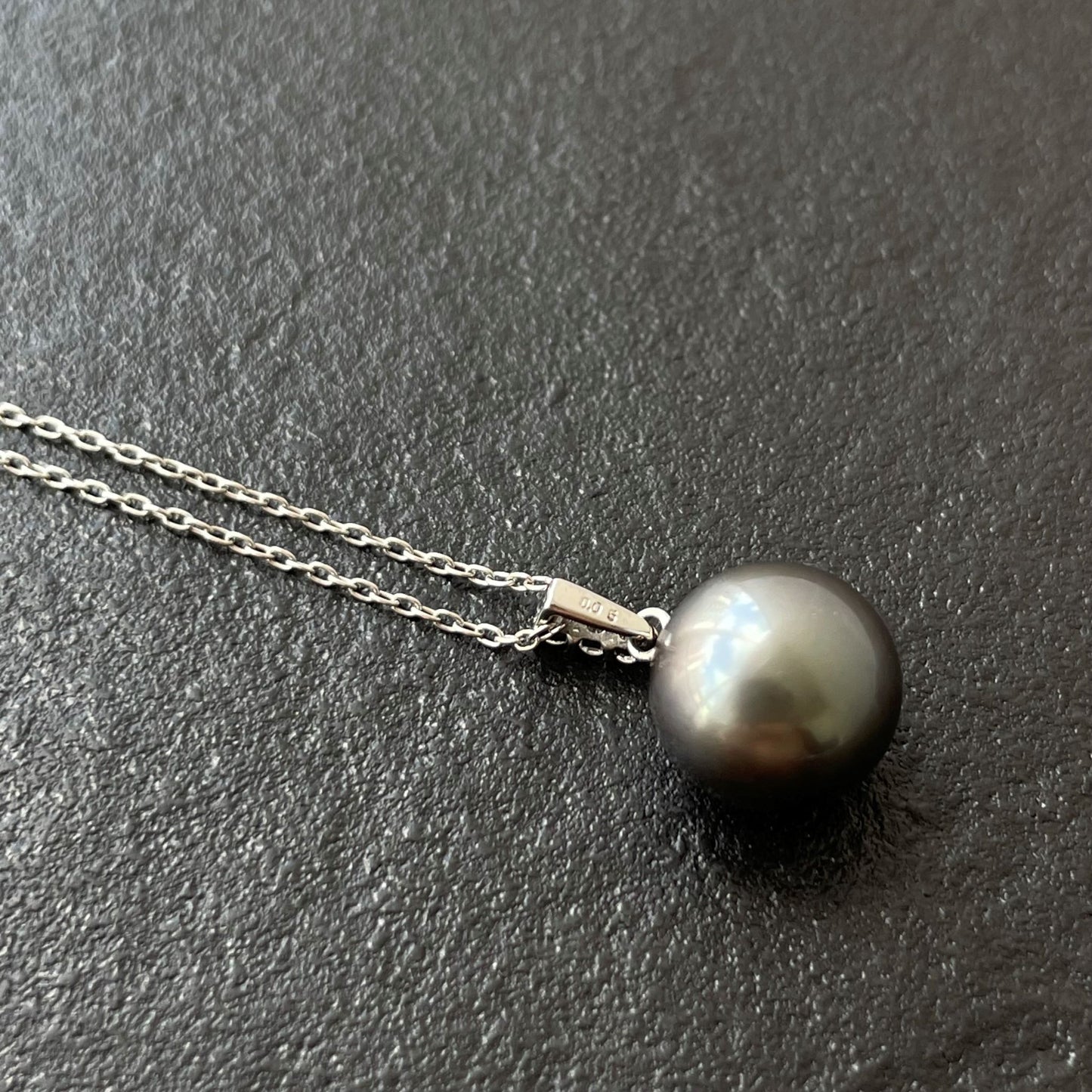 黒蝶パールペンダントPt850