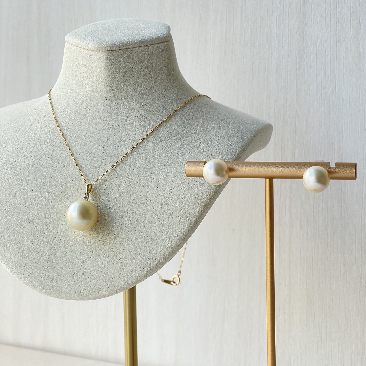 【クリスマスフェア】南洋パールペンダント&ピアス