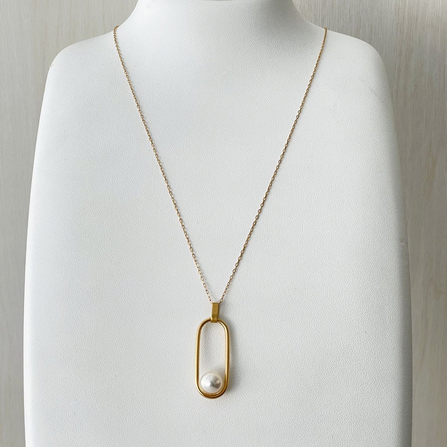 アコヤパールペンダント/オーバル枠