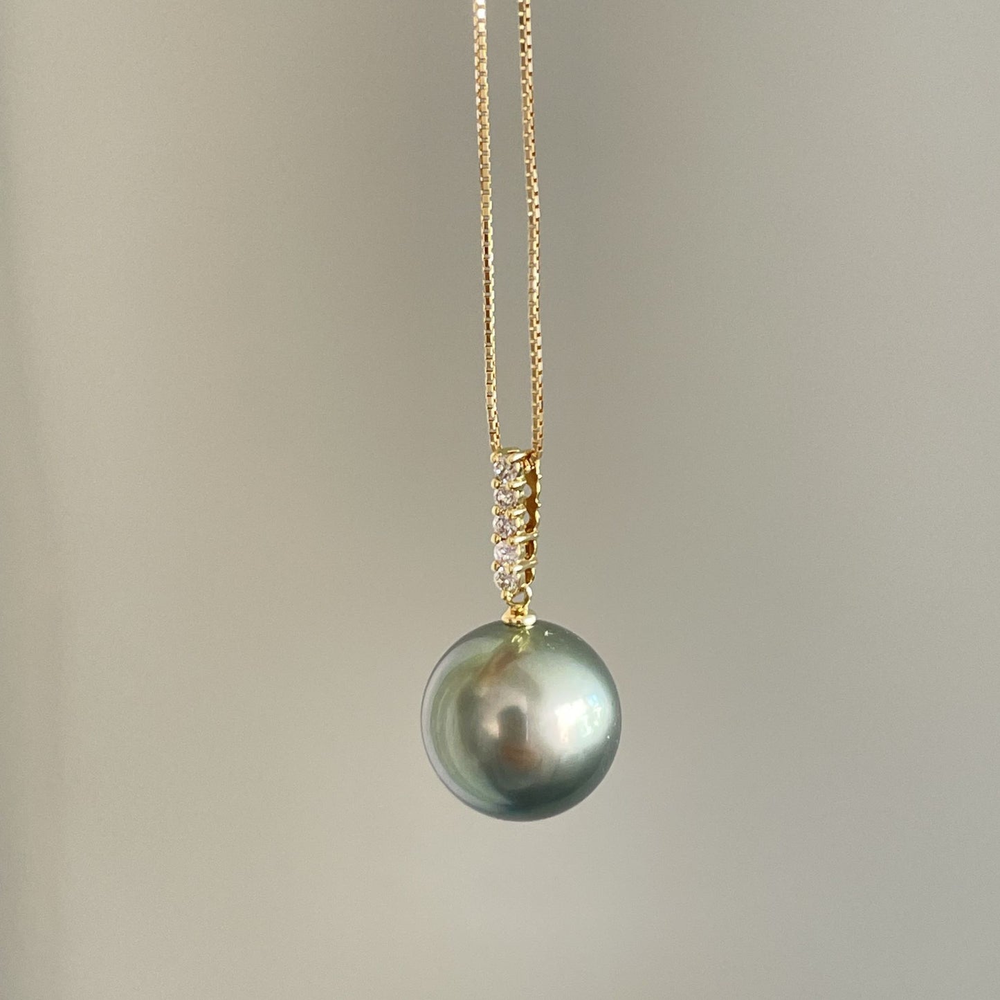 黒蝶パールペンダント/ベネチアンチェーン/ダイヤ