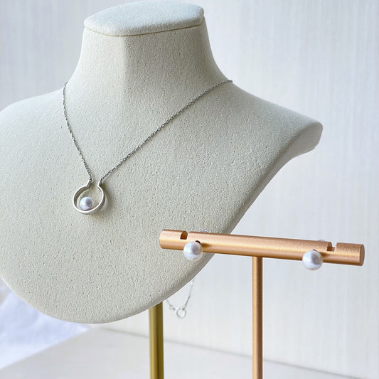 【クリスマスフェア】アコヤパールペンダント&ピアス/馬蹄型